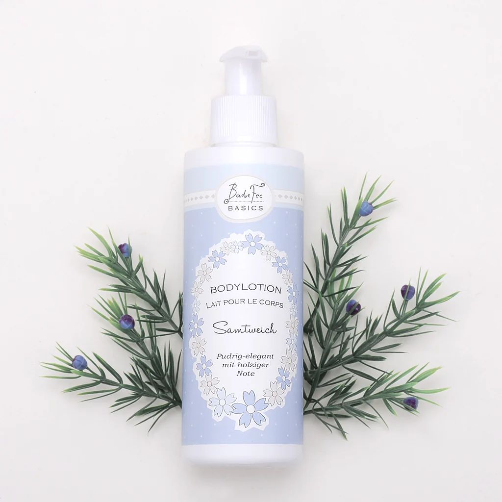 Bodylotion_Bearbeitet_65a47956-8338-4f5c-9594-f2889582a157_1024x1024_crop_center_result badefee