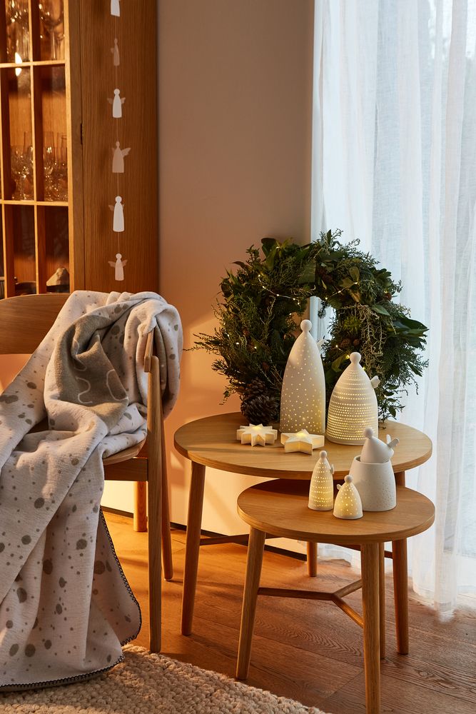 Moebel, Tabelle, Dekoration für Zuhause, Drinnen, Innenarchitektur