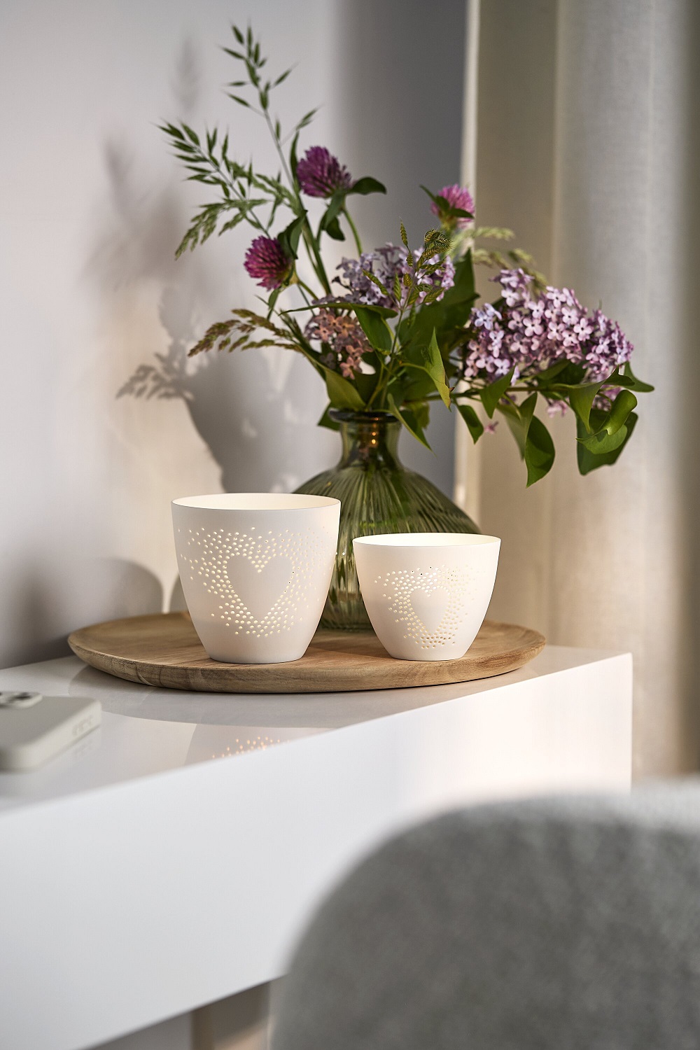 Tischdeko, Vasen, Kerzenhalter, Blumenarrangement, Porzellan