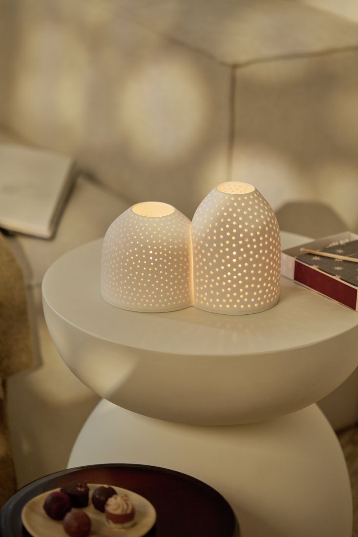 Beleuchtetes räder Himmelszelt Lichter Set als gemütliche Lichtdeko auf dem Tisch