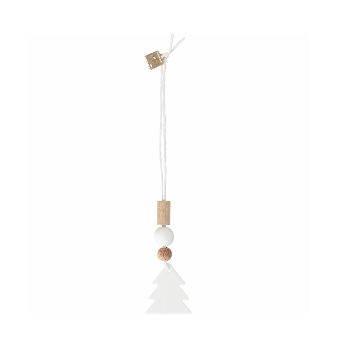 räder Winterschmuck Anhänger Tanne aus weißem Porzellan und Buchenholz mit Baumwollband