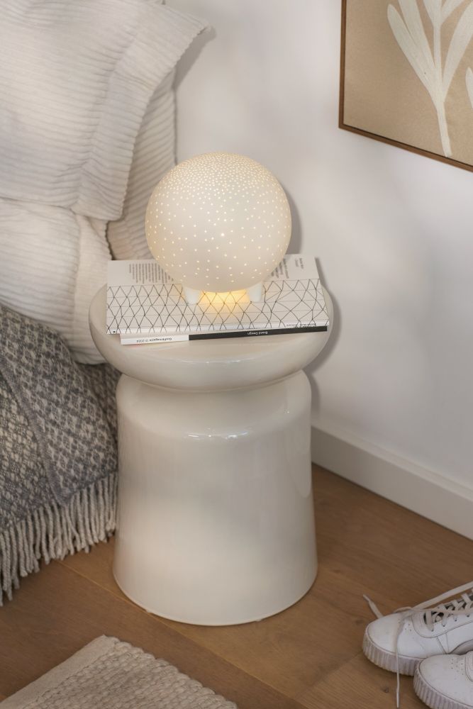 Lampe, Mobiliar, Tabelle, Ballon