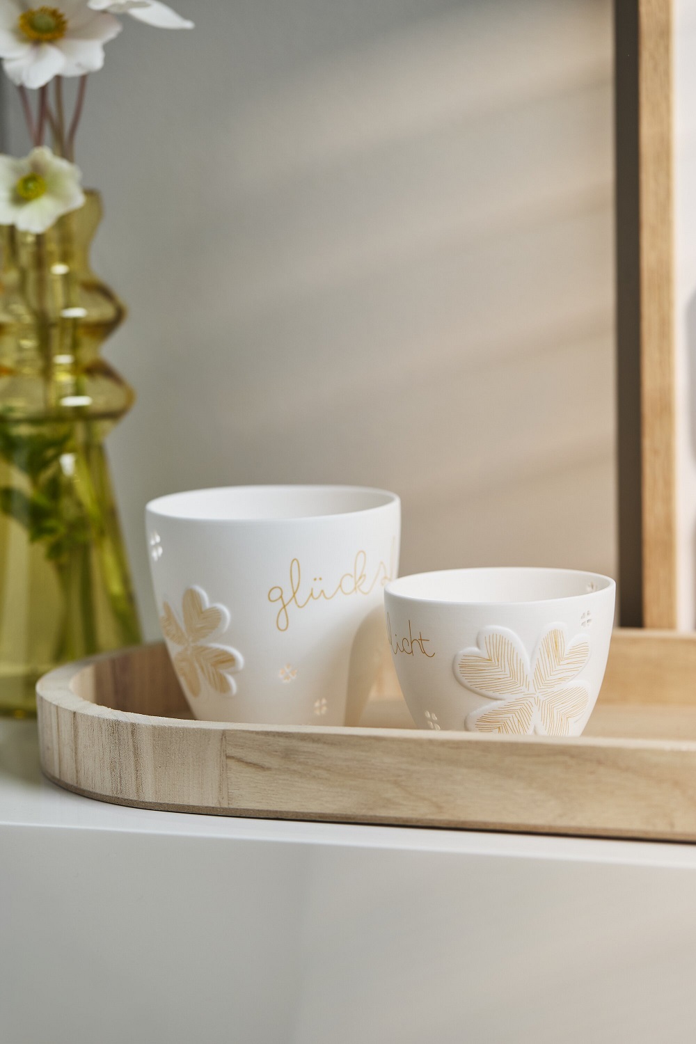 Kaffeebecher, Becher, Keramik, Blumenmuster, Weiß