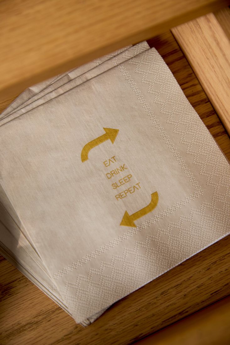 Servietten, Papierserviette, gefaltete Serviette, Prägebildetes Muster, Küchenzubehör