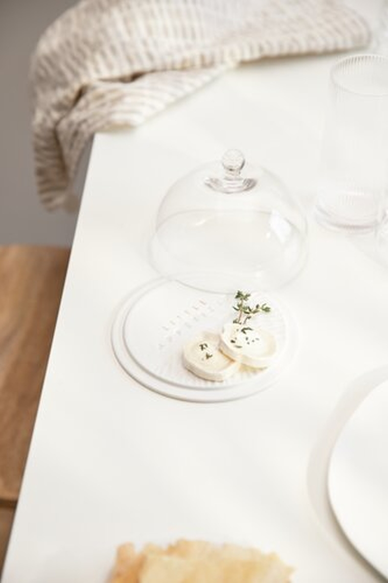 Moebel, Tabelle, Esstisch, Präsentation des Essens, Tischplatte