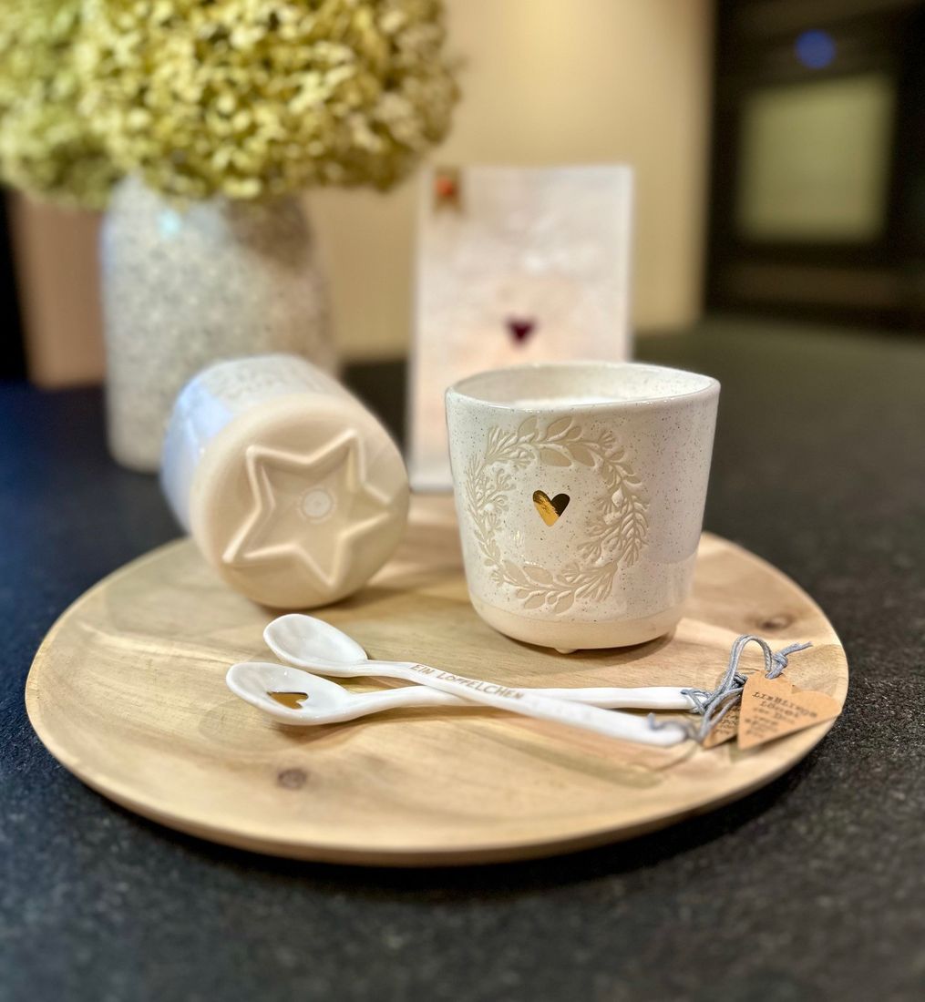 Pokal, Essen, Präsentation des Essens