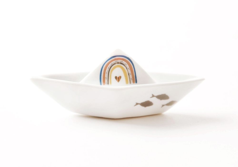 Kleines Traumboot "Regenbogen" Porzellan, Suppenschüssel, Mahlzeit, Hut, Gericht