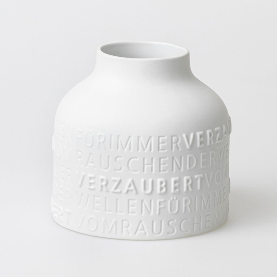 17379_Art-F_Vasen_VaseFuerImmerVerzaubert_Y23_PV_V01_ergebnis vase