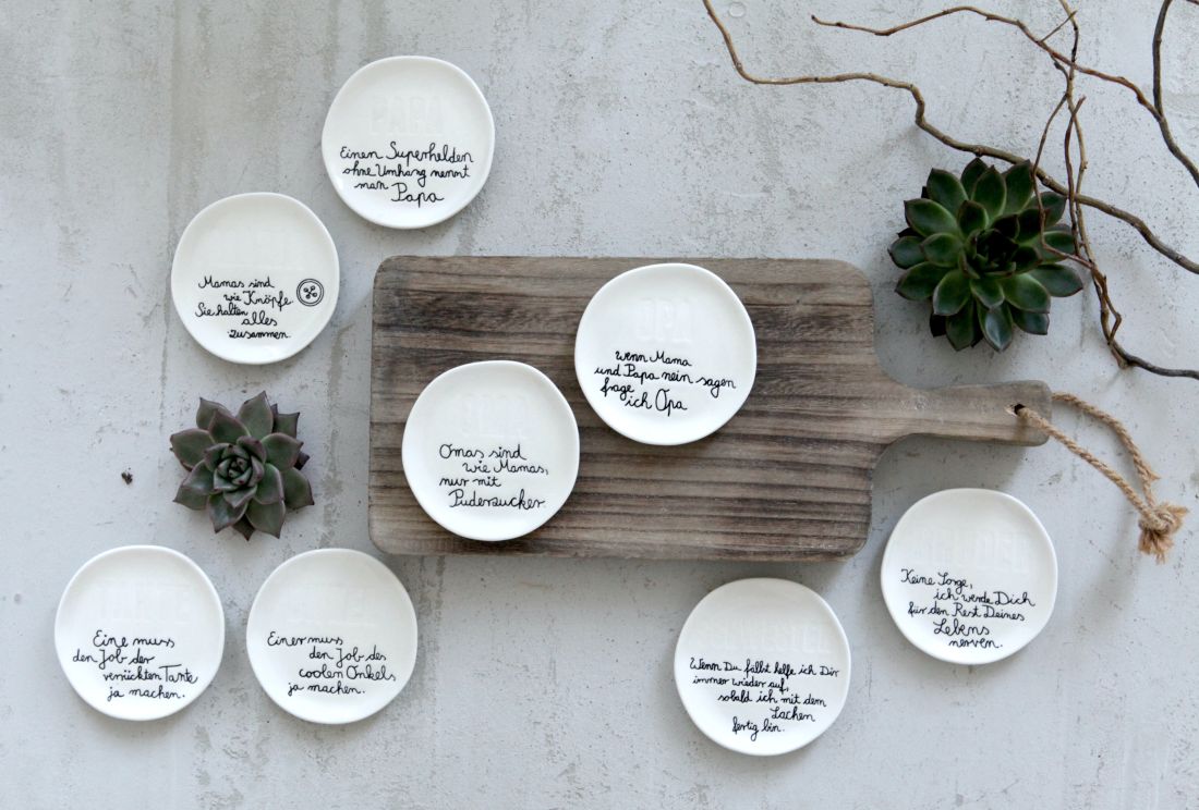 teeservice, philosophie-plates, spruch-teller, keramik-schälchen, pastell-weiß
