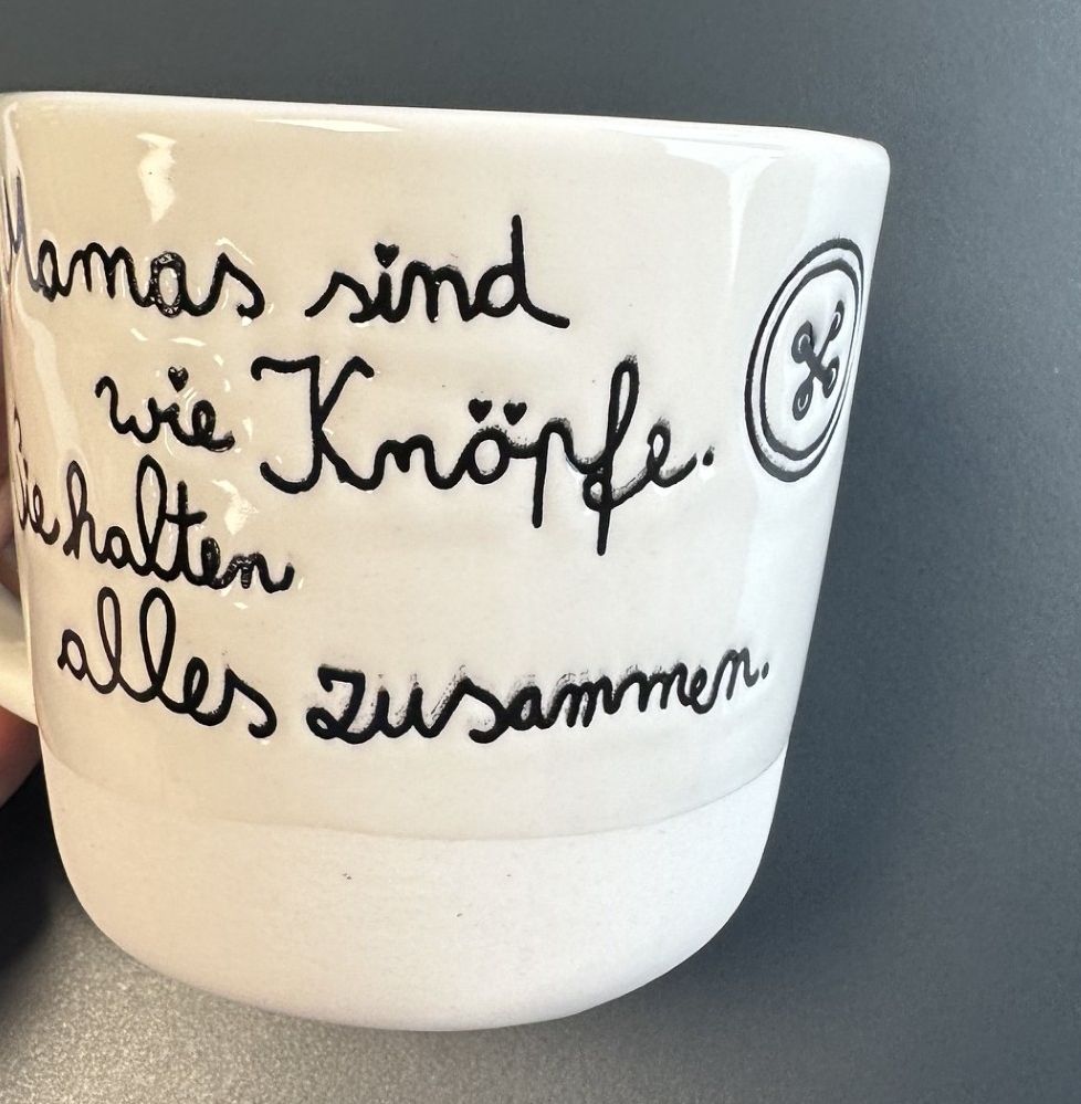 Tasse, Keramik, Schriftzug, weiß, Hinweis-Text