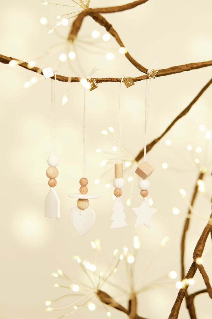 Weihnachtsdeko, Holzperlen, Hänger, Herzanhänger, Weihnachtsbaumkette