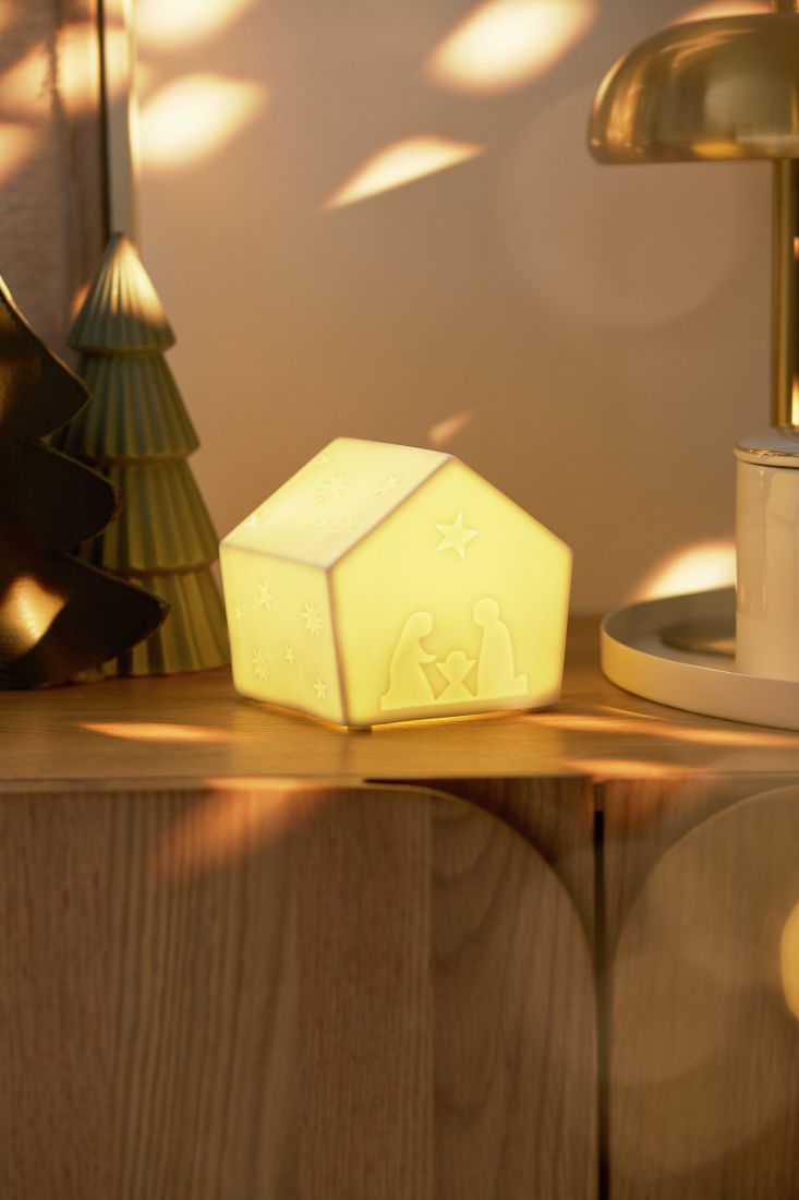 Porzellan-LED-Lampe mit Krippen-Motiv