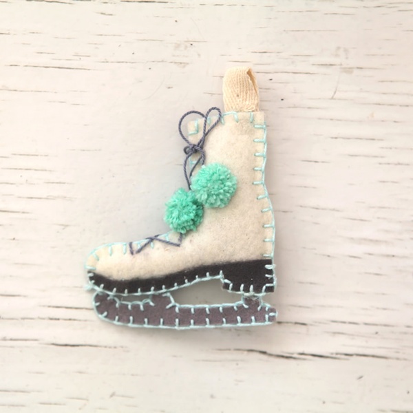 gross_12294_winter-filzornamente_weihnachtsdeko_9112519MtI2QJuqDFmC Schlittschuh aus Filz