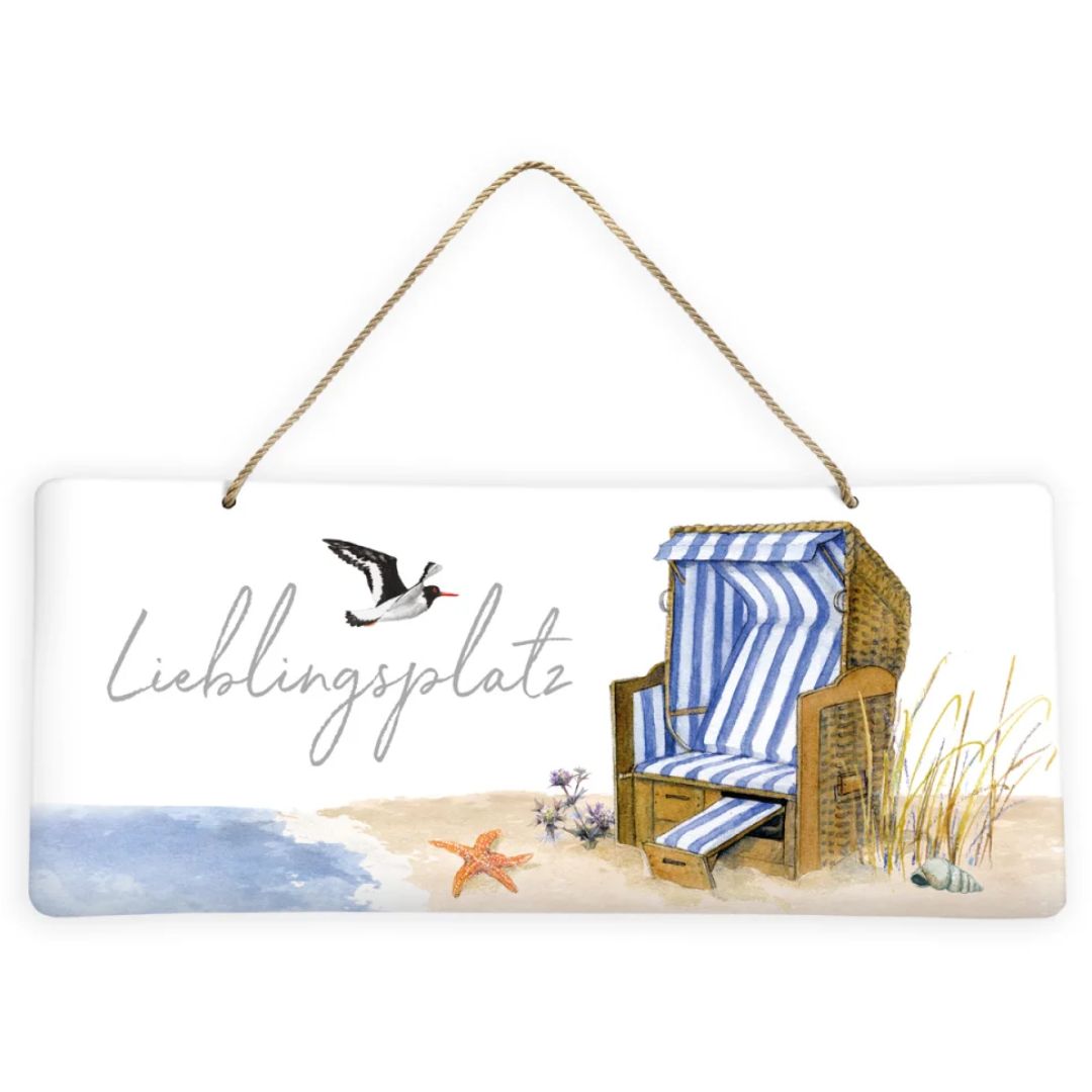 Maritimes Blechschild Meeresbrise Lieblingsplatz vom Grätz Verlag mit geprägtem Strandkorbmotiv, Seevogel, Seestern und Hanfband zum Aufhängen