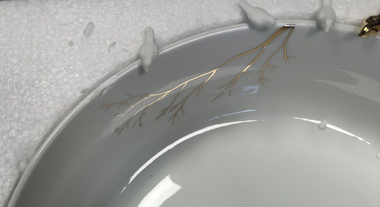 porcelain plate,  decorative plate,  gray glaze,  botanical pattern,  branch design