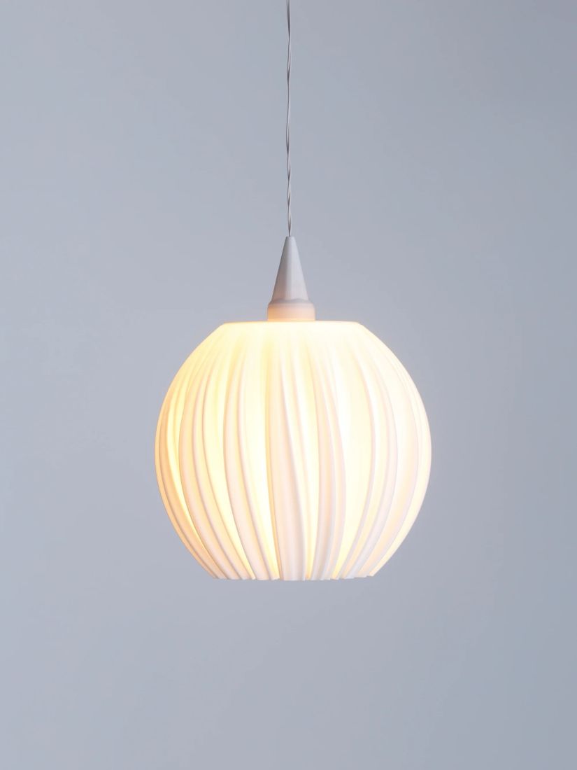 Pendelleuchte, hängendes Licht, weiße Leuchte, Lampenschirm, moderne Beleuchtung