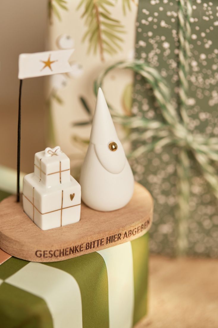 weihnachtsdeko, figurin, miniatur, geschenke, holzbasis